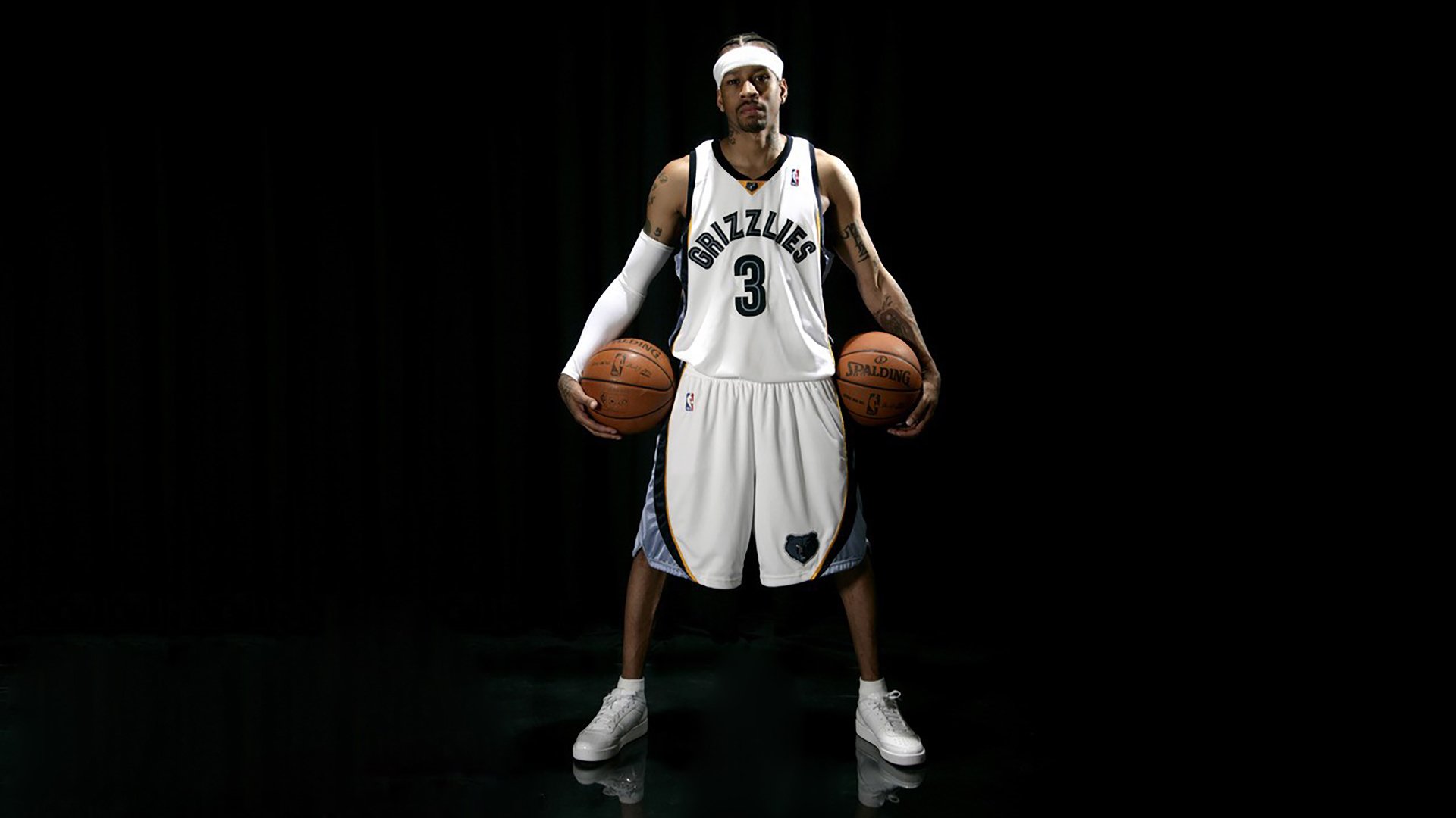 F1街道赛之夜，当托尼的赛后评分拉满，我们到底在欢呼什么？