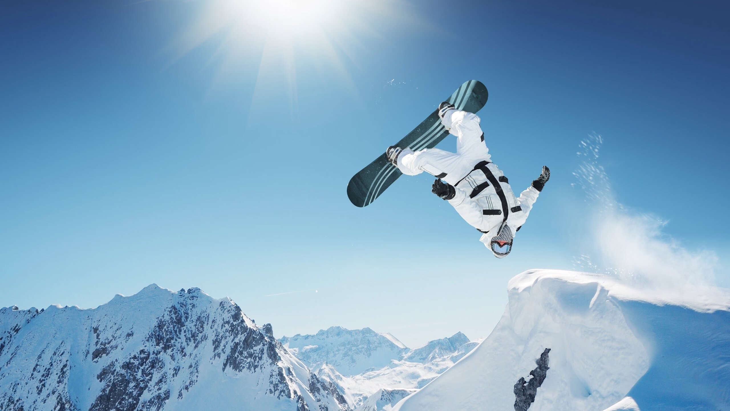 布克灼烧北境,当奇才掀翻猛龙,他让悬念在第三节就化为灰烬